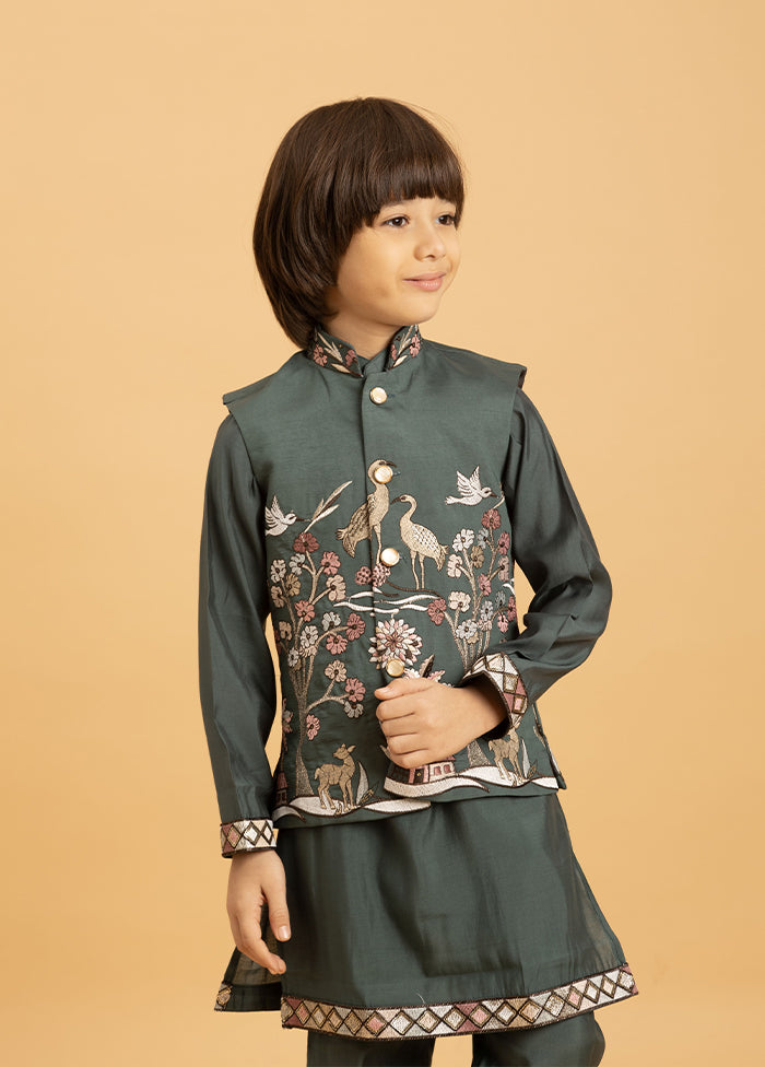Green Viscose Kurta & Pajama Set